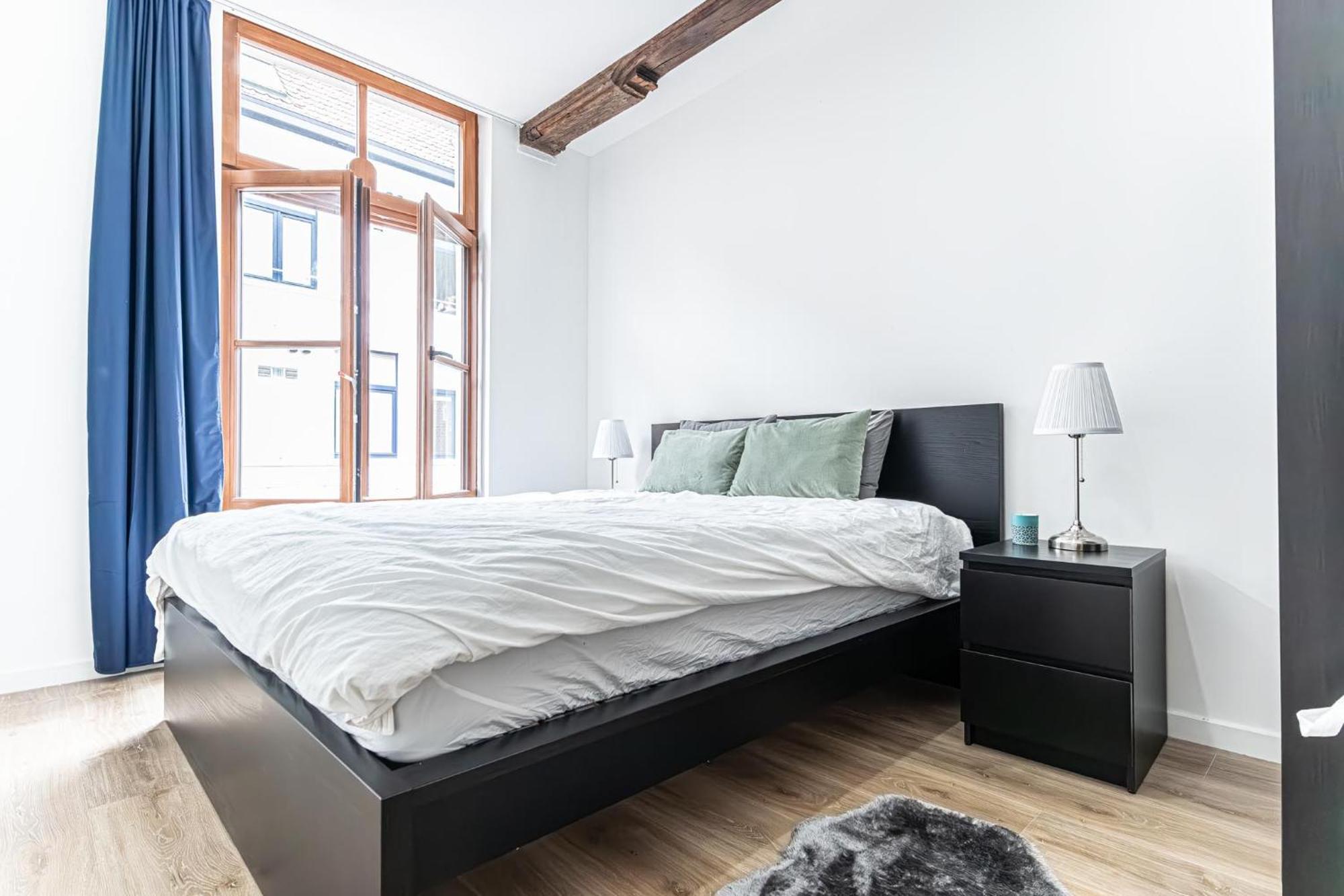 Appartement Elegant 3br & 1lr Waterfront Retreat In *